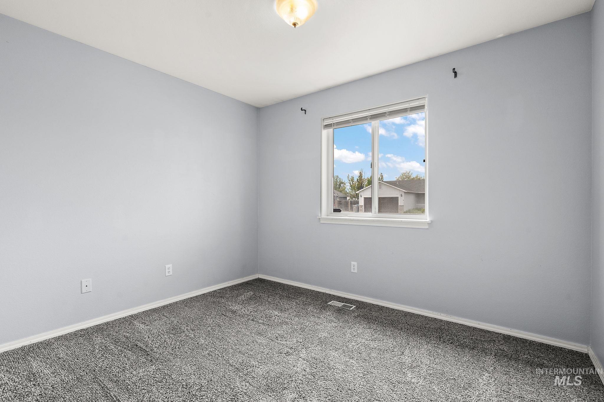 1540 Peregrine Dr. Property Photo 26
