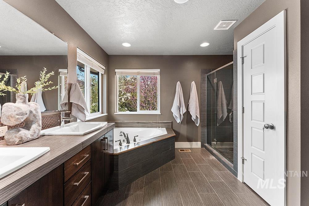 3139 S Rookery Property Photo 11
