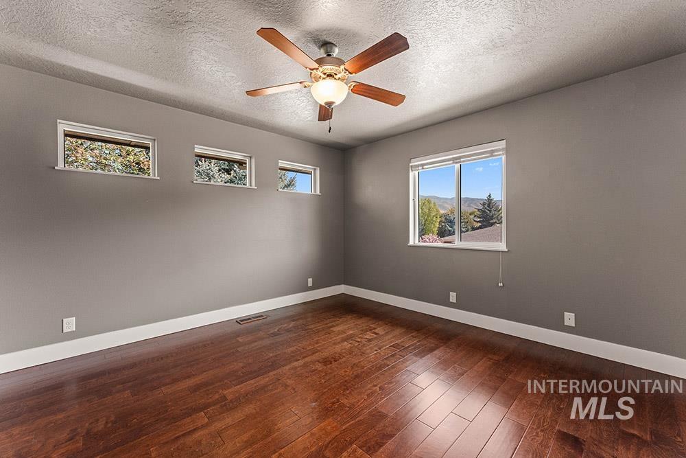 3139 S Rookery Property Photo 13