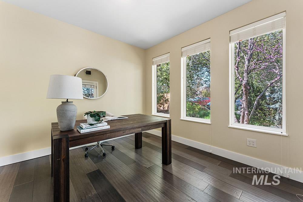 3139 S Rookery Property Photo 16