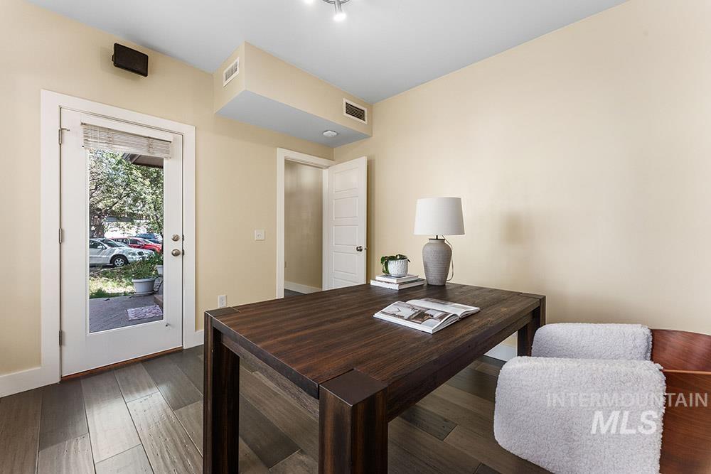 3139 S Rookery Property Photo 17