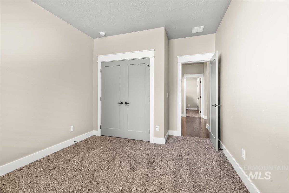 495 W Tall Prairie Dr Property Photo 27