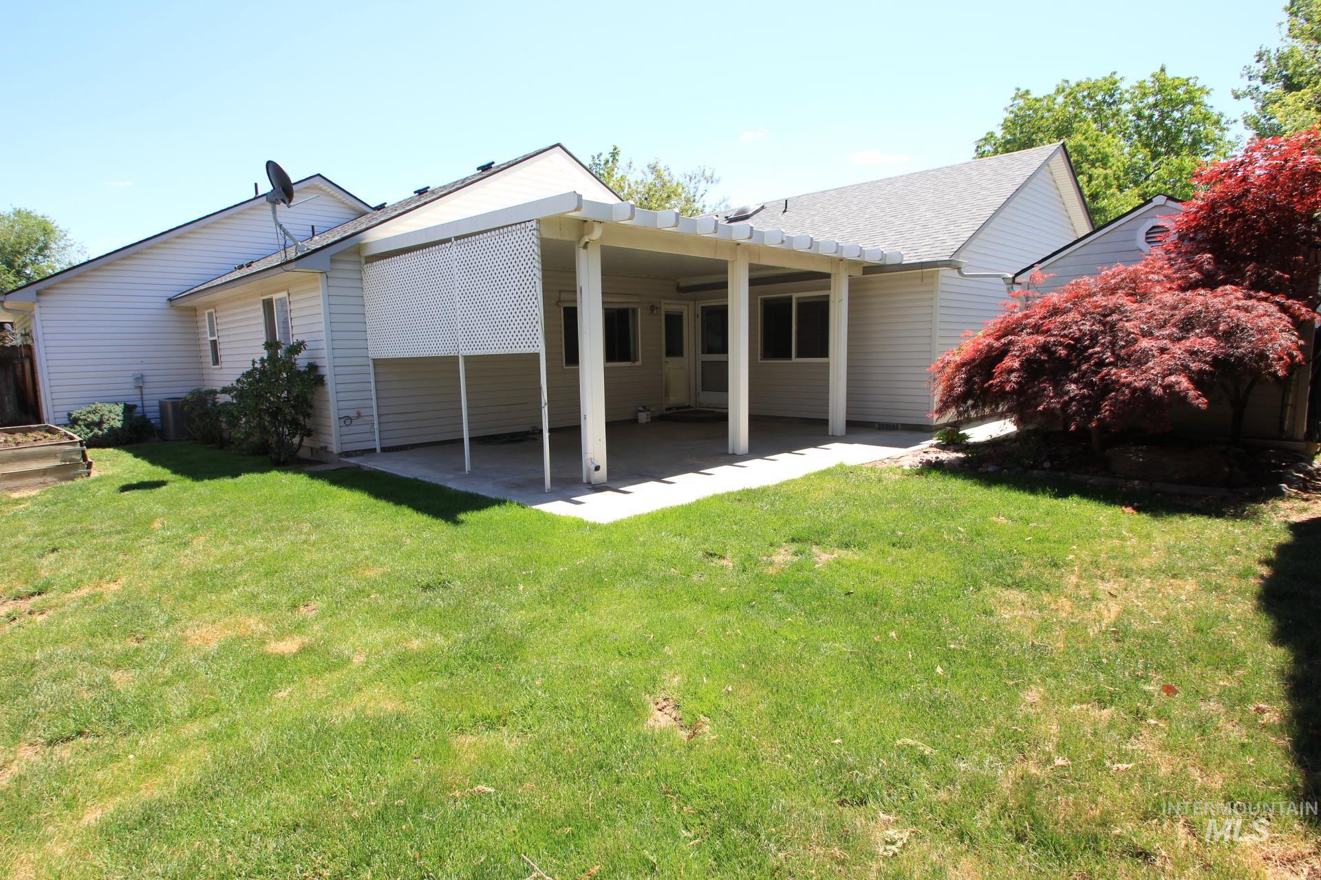 1859 N Highwood Ave Property Photo 24