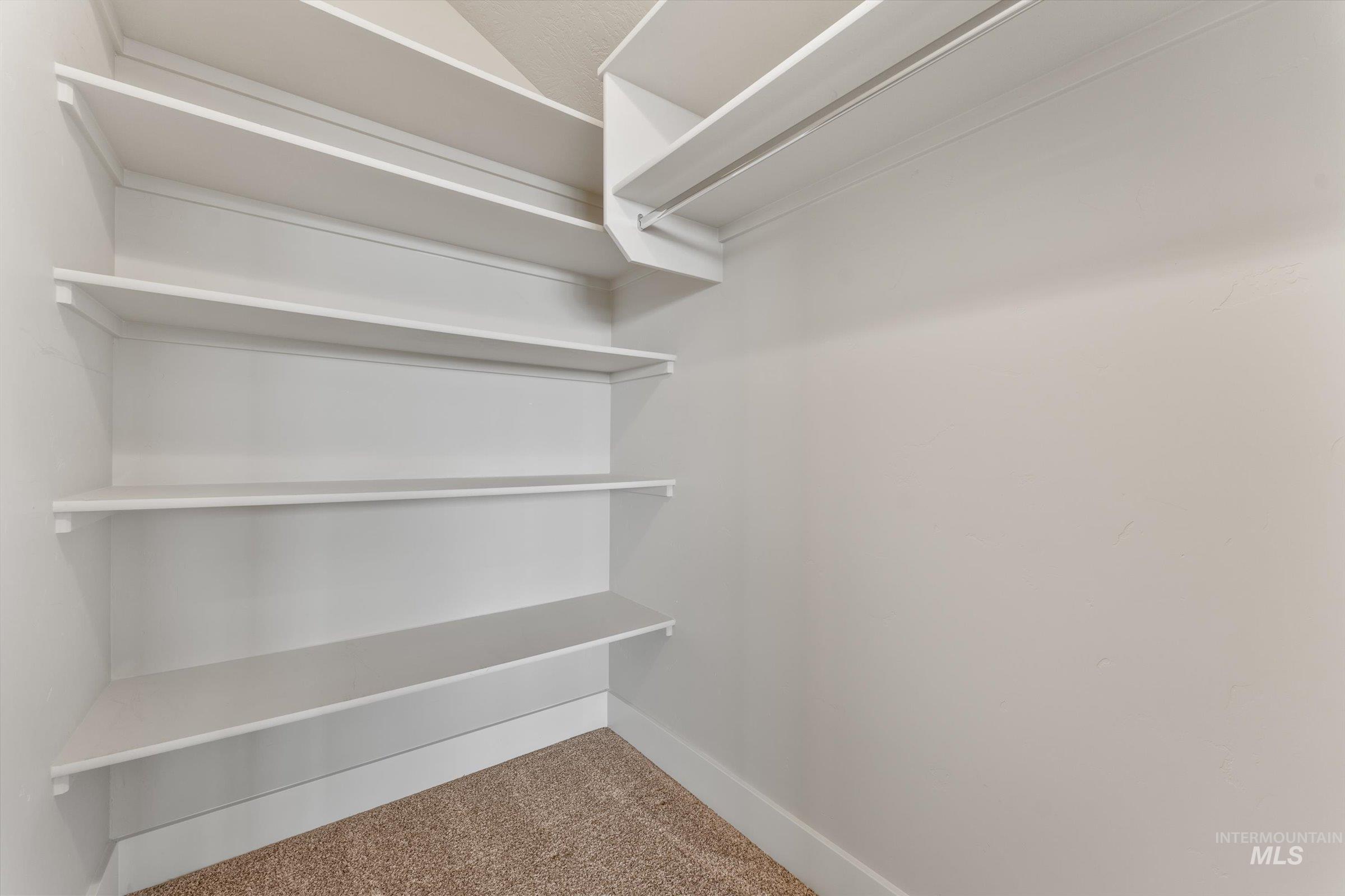 1031 E Reflect Ridge Drive Property Photo 27