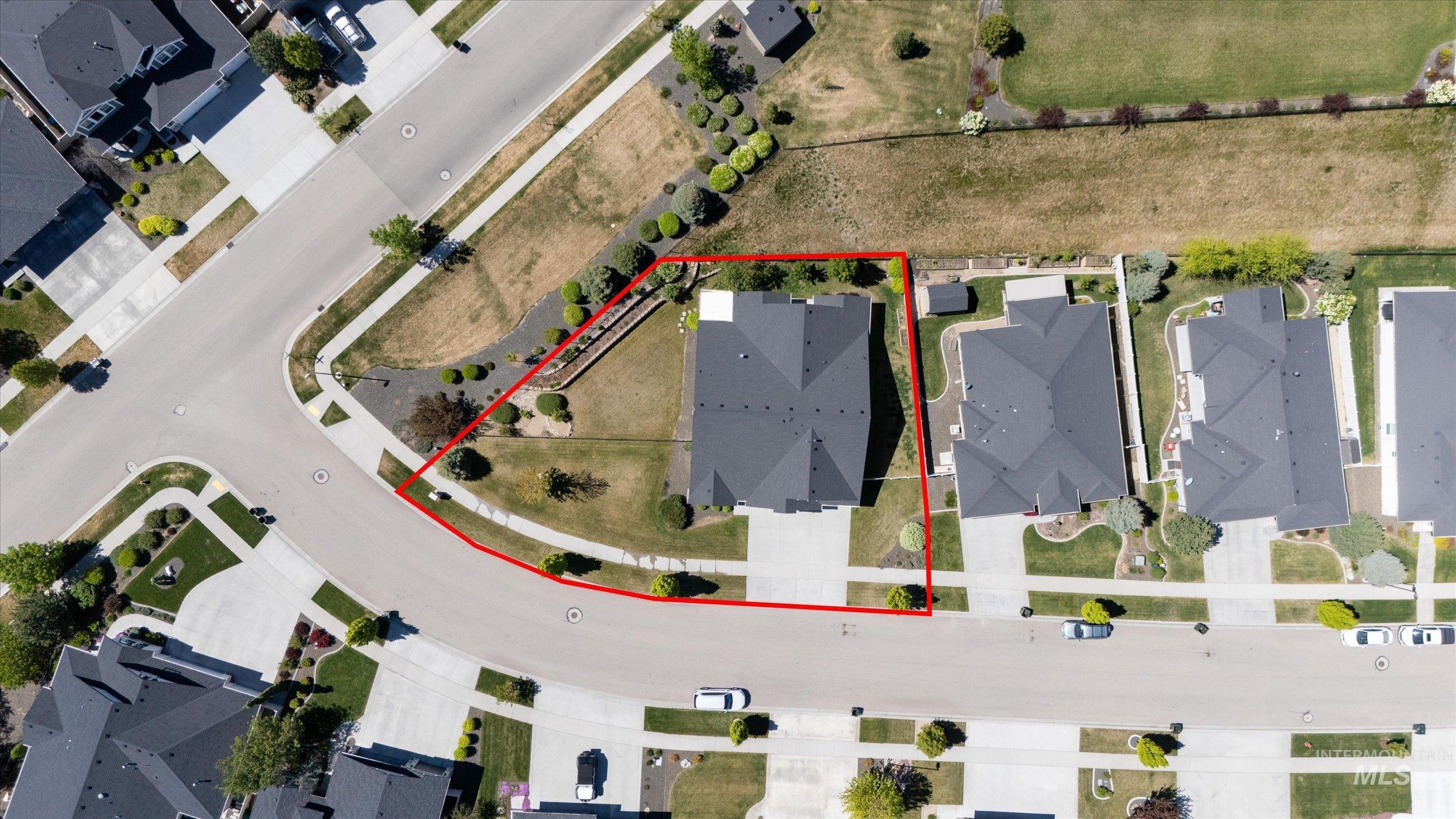 1031 E Reflect Ridge Drive Property Photo 47