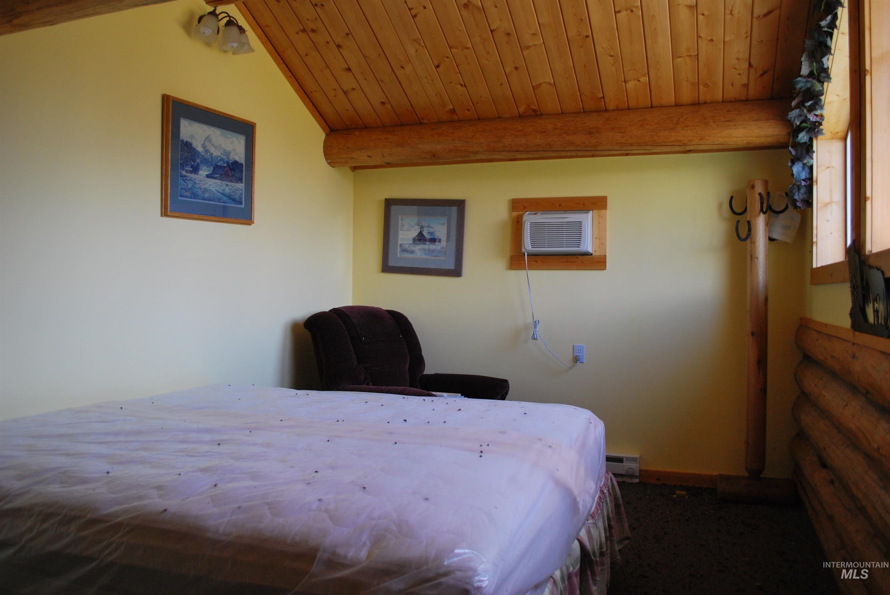 4975 Middle Road Property Photo 19