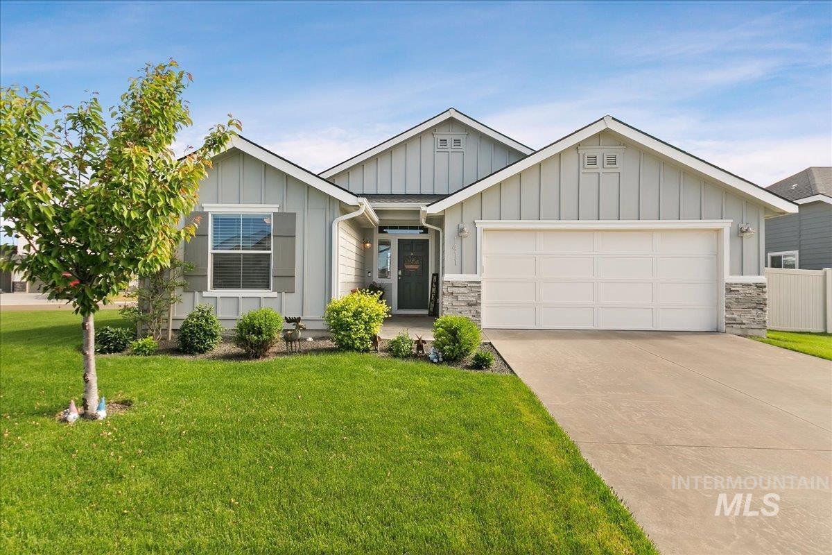 1411 Fawnsgrove Way Property Photo 1