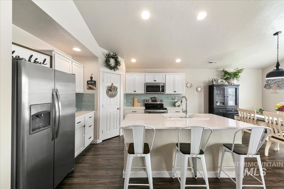 1411 Fawnsgrove Way Property Photo 13