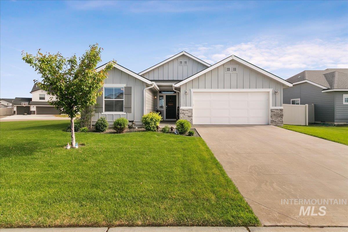 1411 Fawnsgrove Way Property Photo 40
