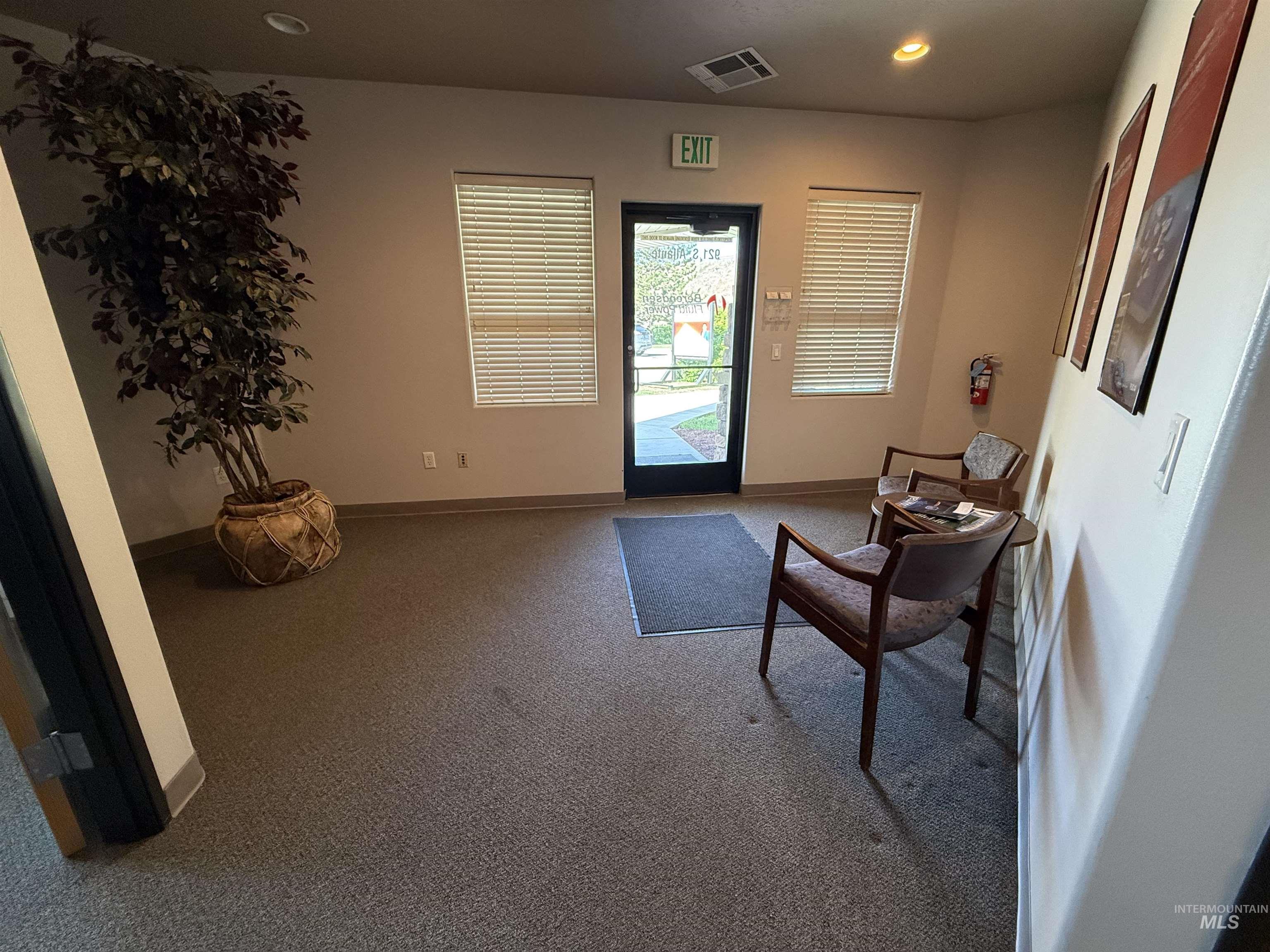 917 S Allante Place Property Photo 8