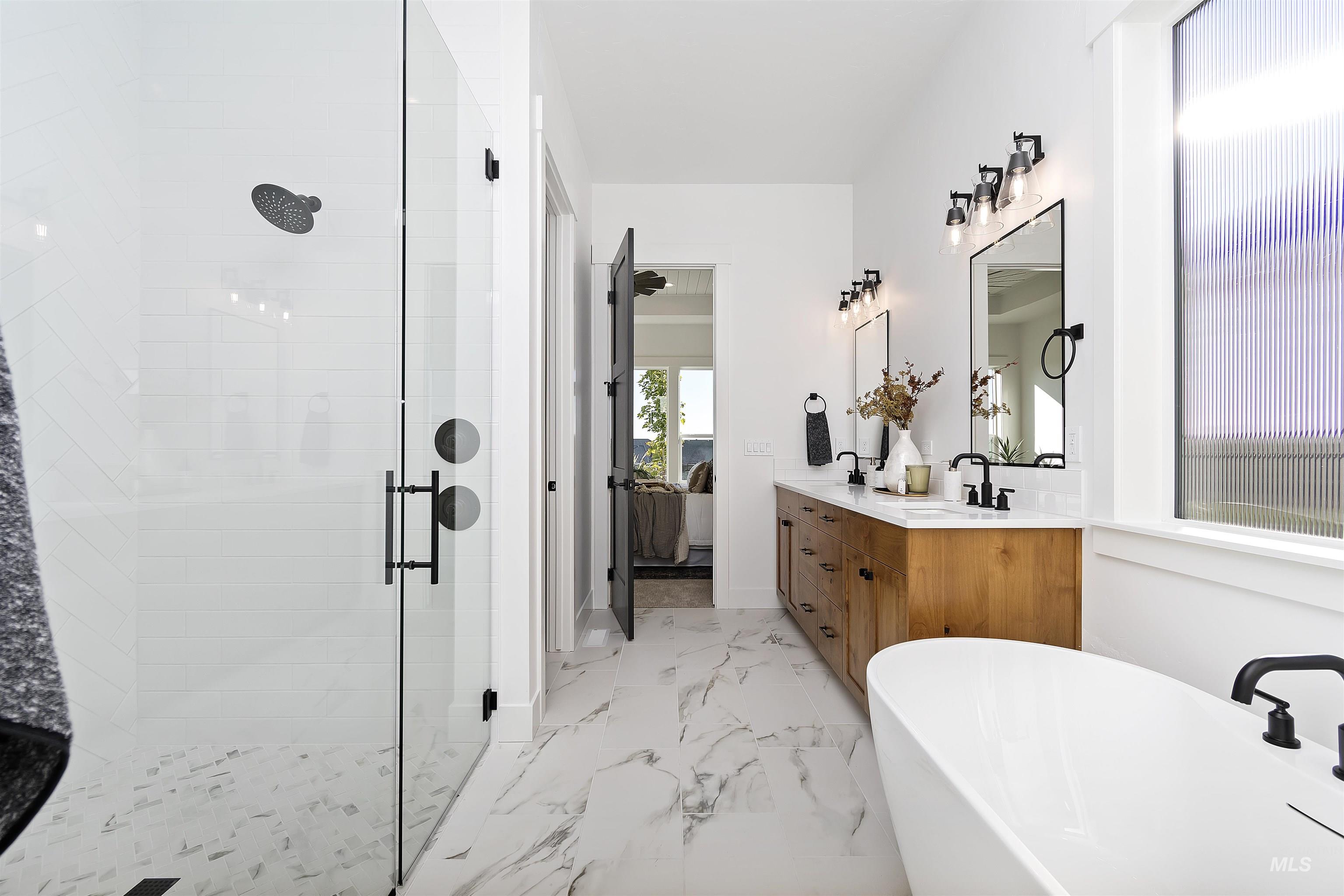 5615 W Haughburn Dr Property Photo 32