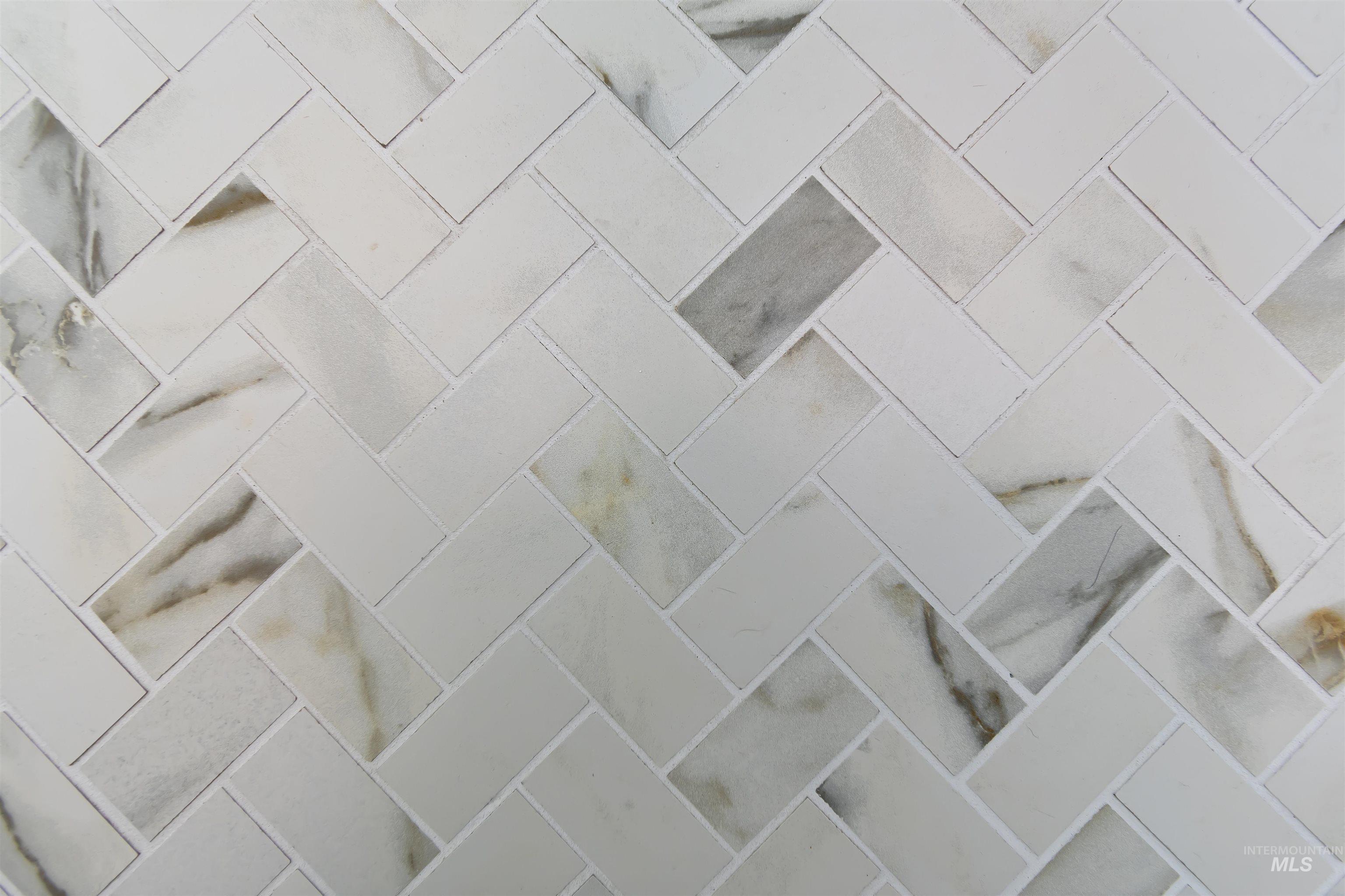 5615 W Haughburn Dr Property Photo 38