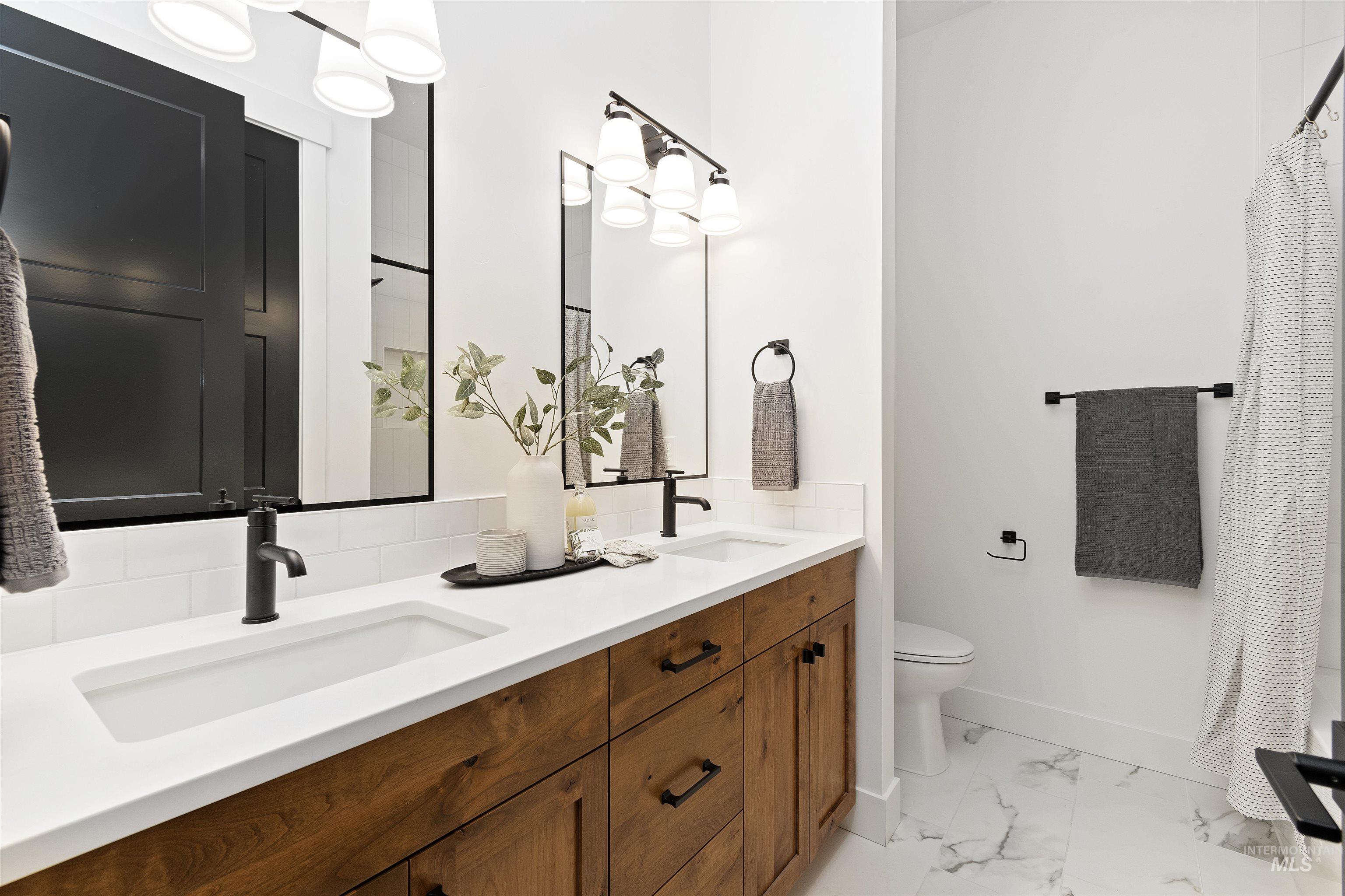 5615 W Haughburn Dr Property Photo 41