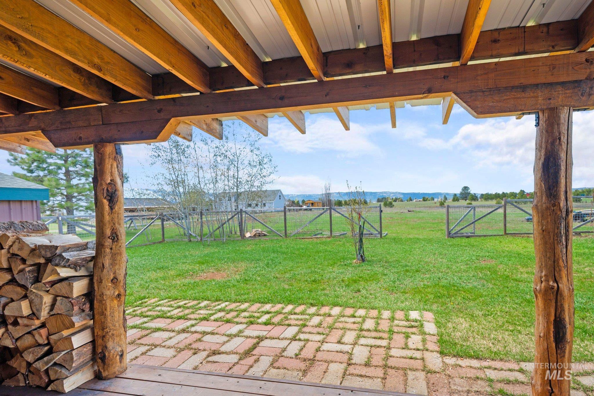13963 Rustic Road Property Photo 18