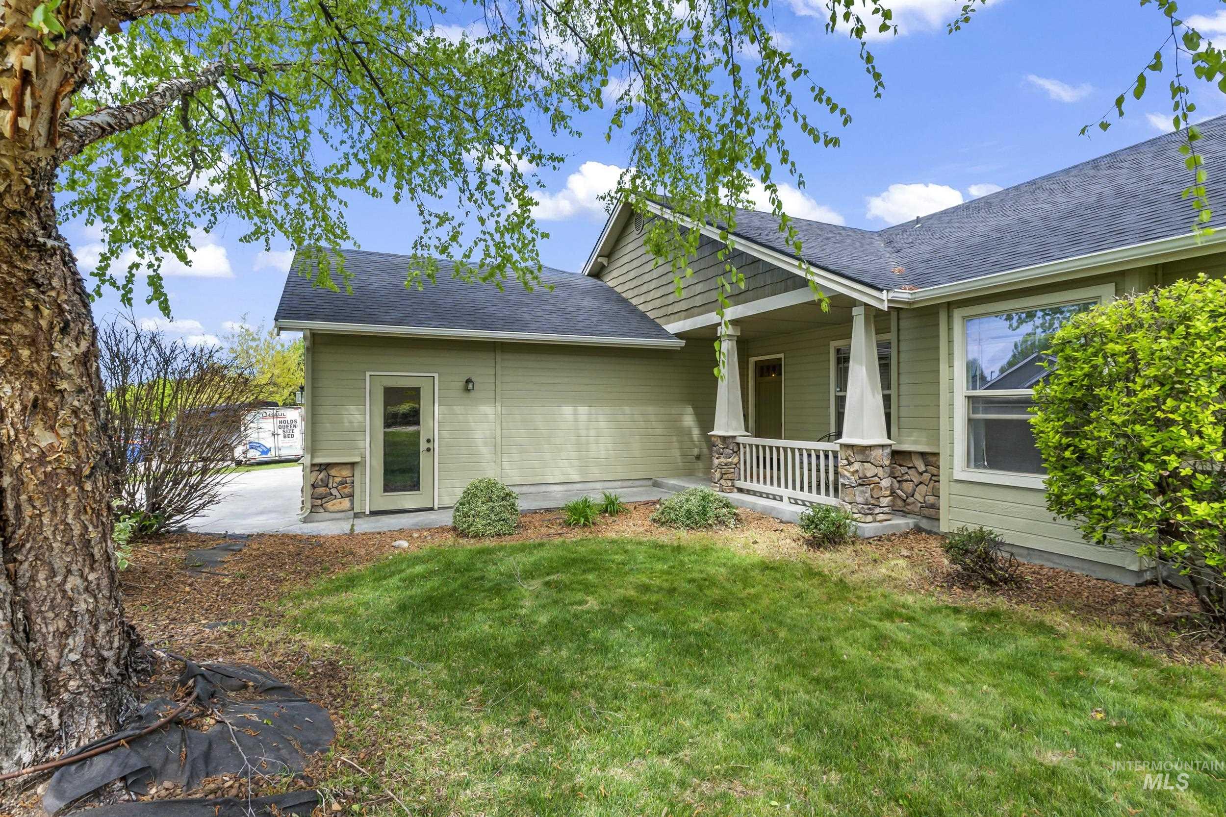 9594 W Silverspring St Property Photo 3