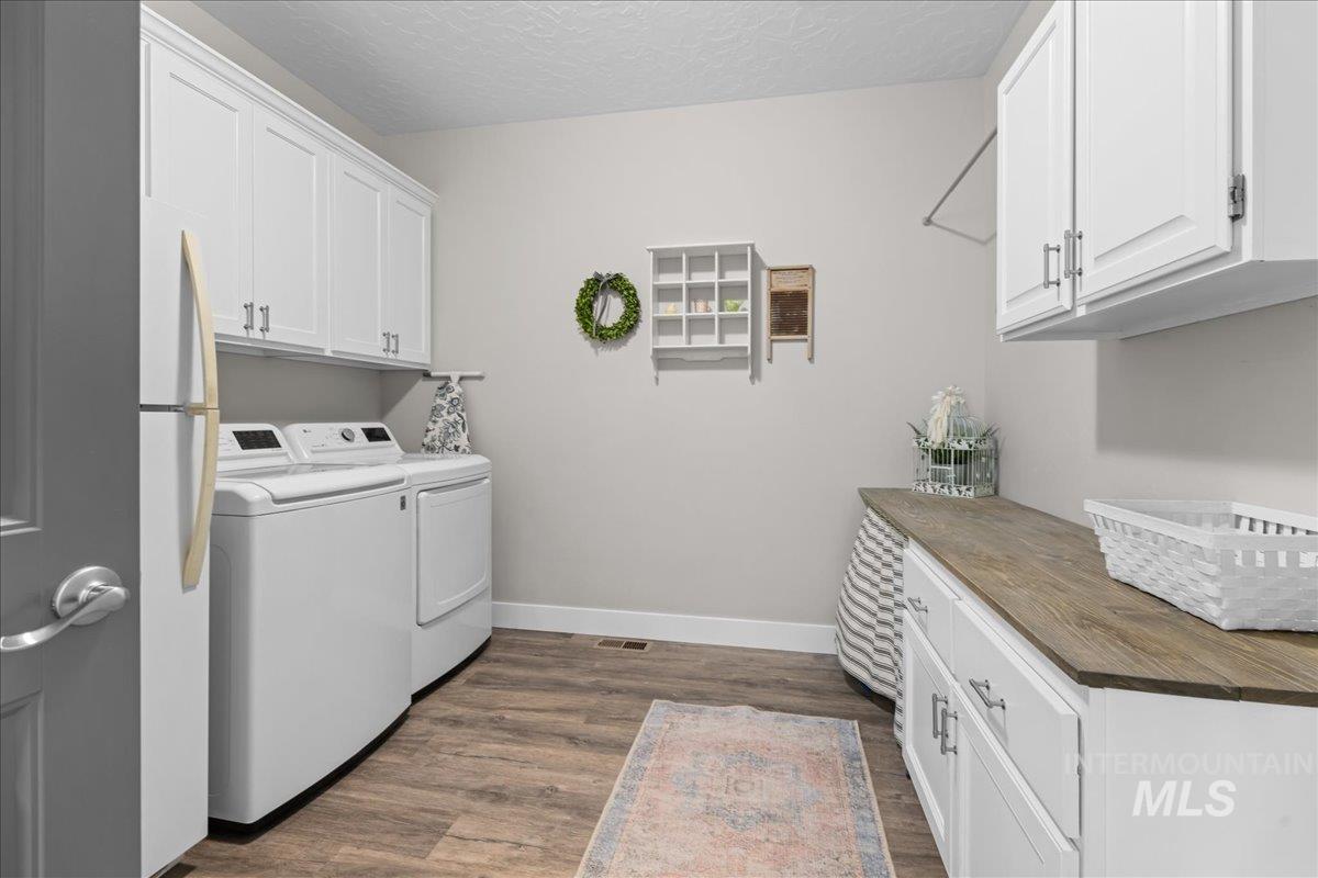 8209 Swiftwater Dr Property Photo 31