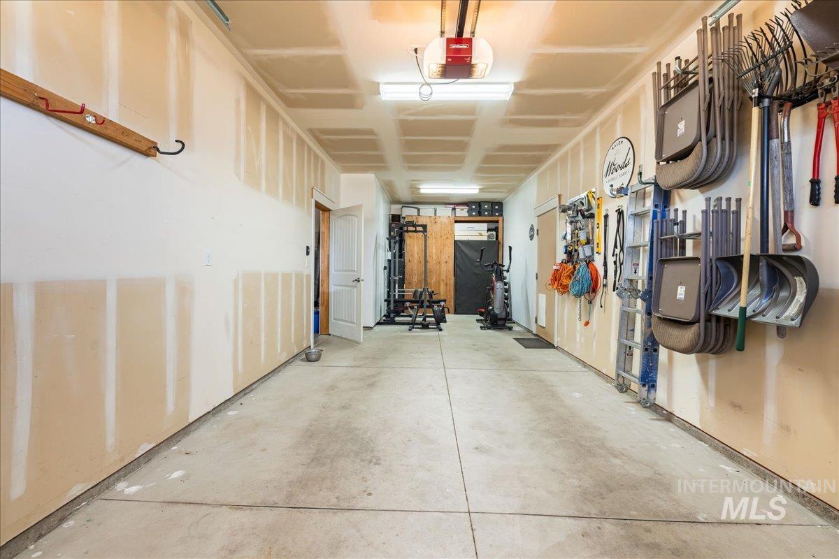 8209 Swiftwater Dr Property Photo 33