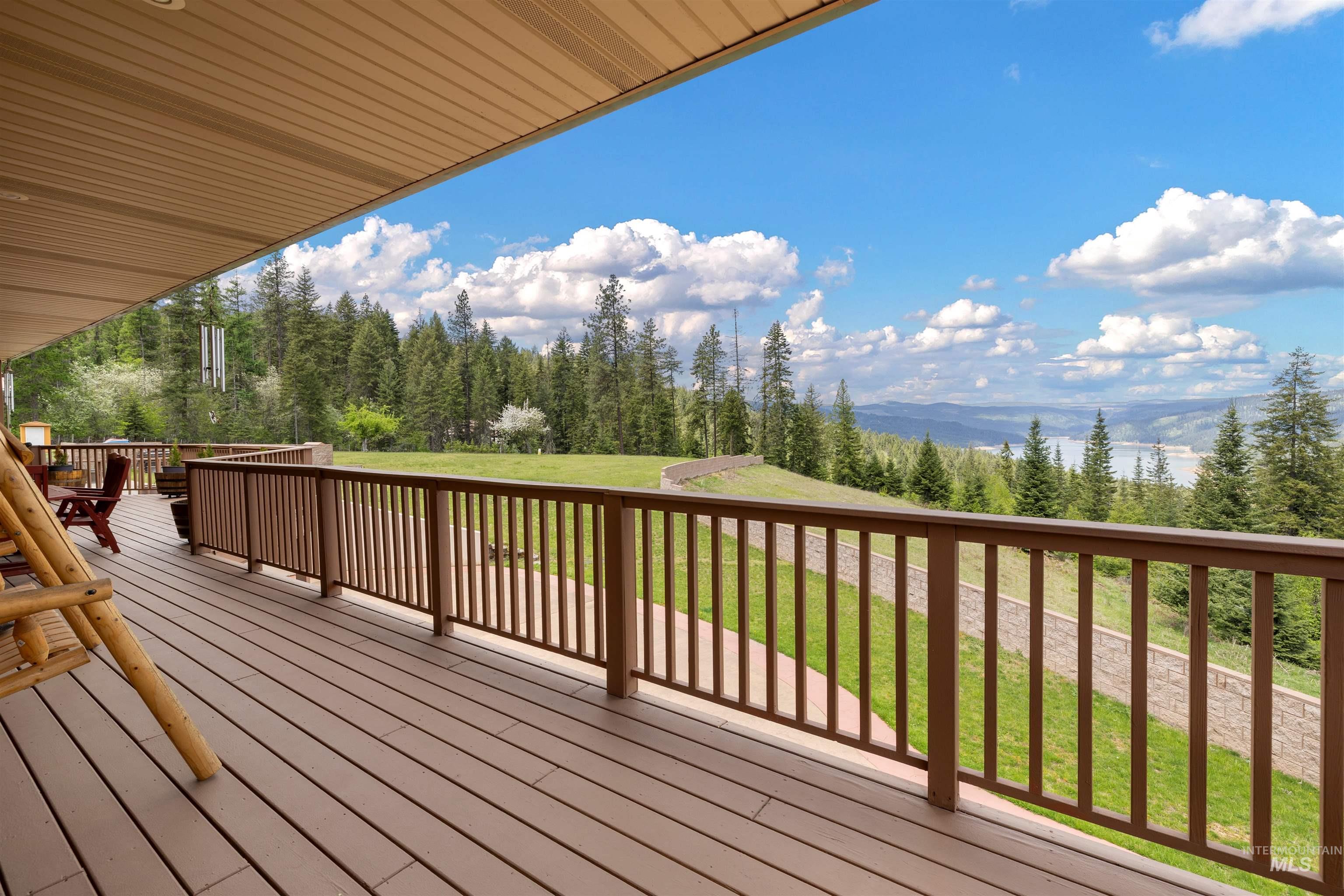 3688 Canyon Creek Road Property Photo 11