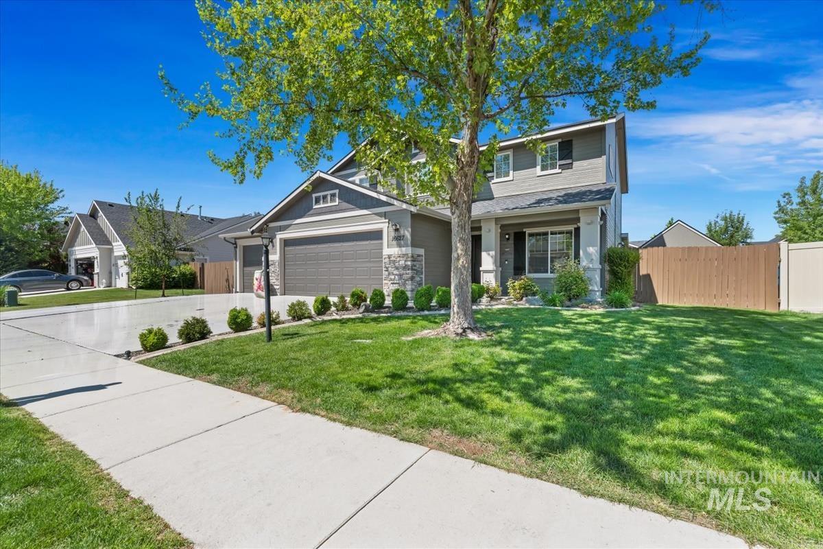 16627 N Fielding Way Property Photo 3