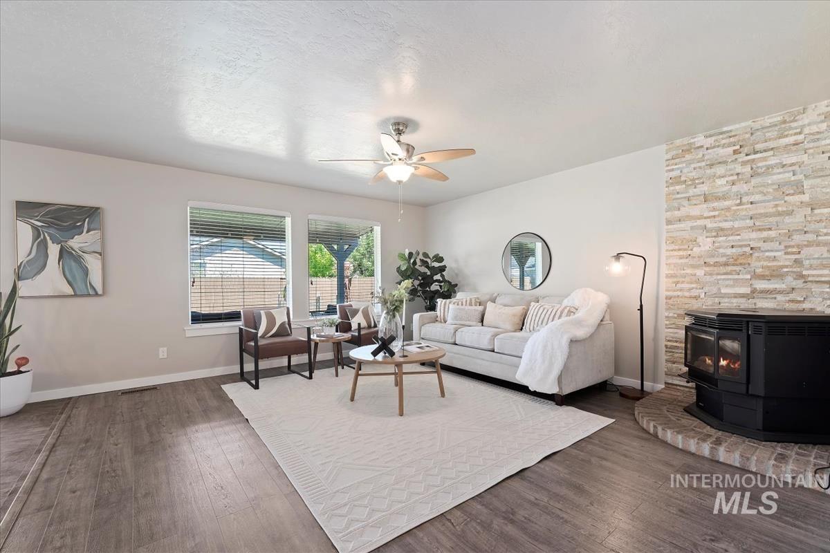 16627 N Fielding Way Property Photo 6