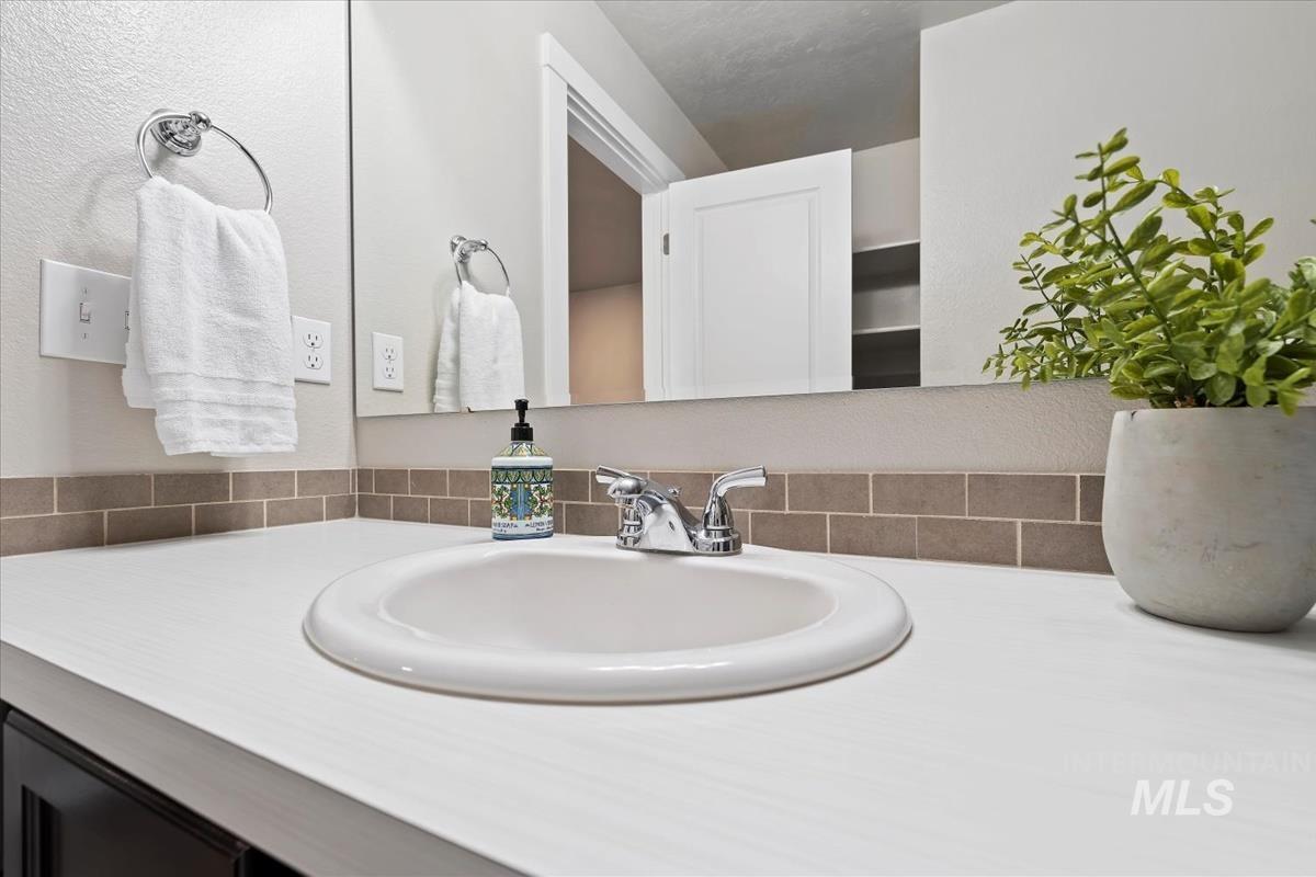 16627 N Fielding Way Property Photo 23