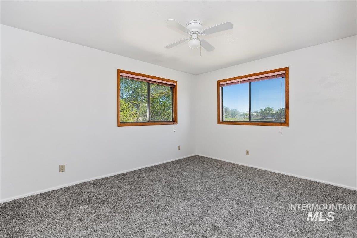 1211 E 4338 North Property Photo 10