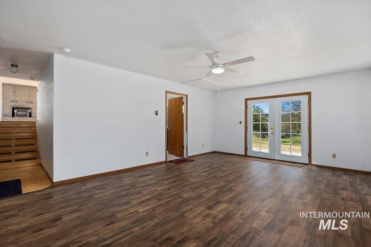 1211 E 4338 North Property Photo 18
