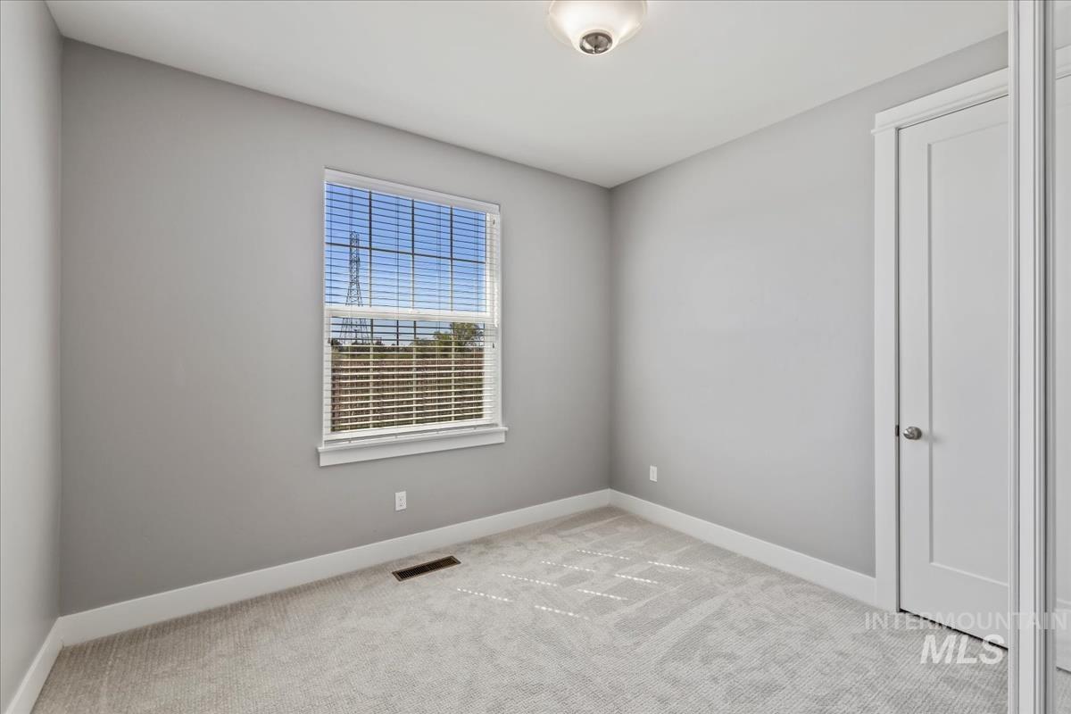 3631 S Pheasant Tail Way Property Photo 13