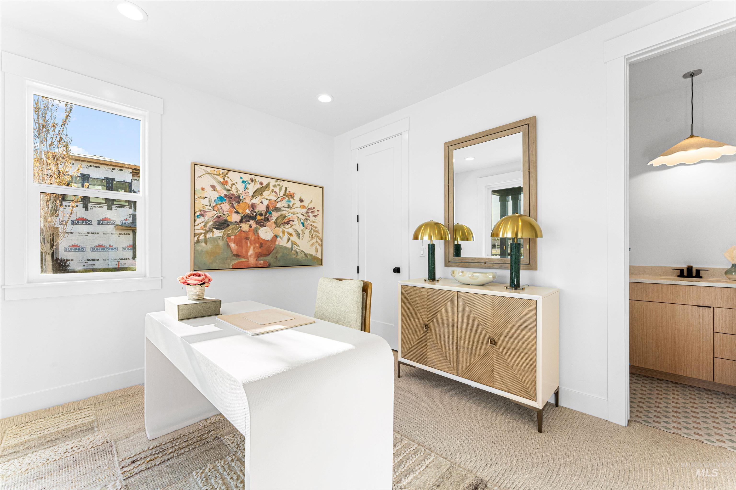 436 E Sawyer Gold Ln Property Photo 17