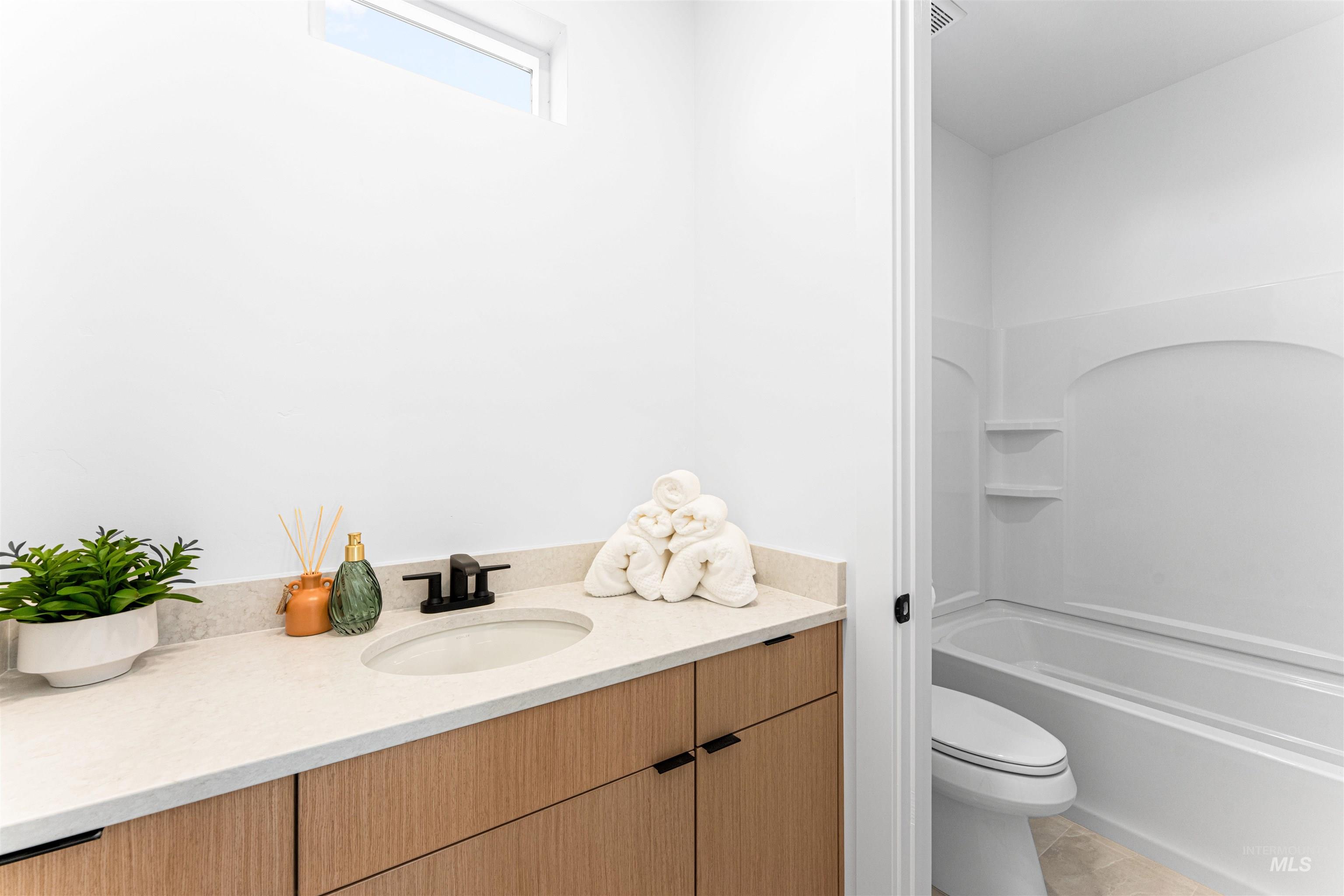 436 E Sawyer Gold Ln Property Photo 19