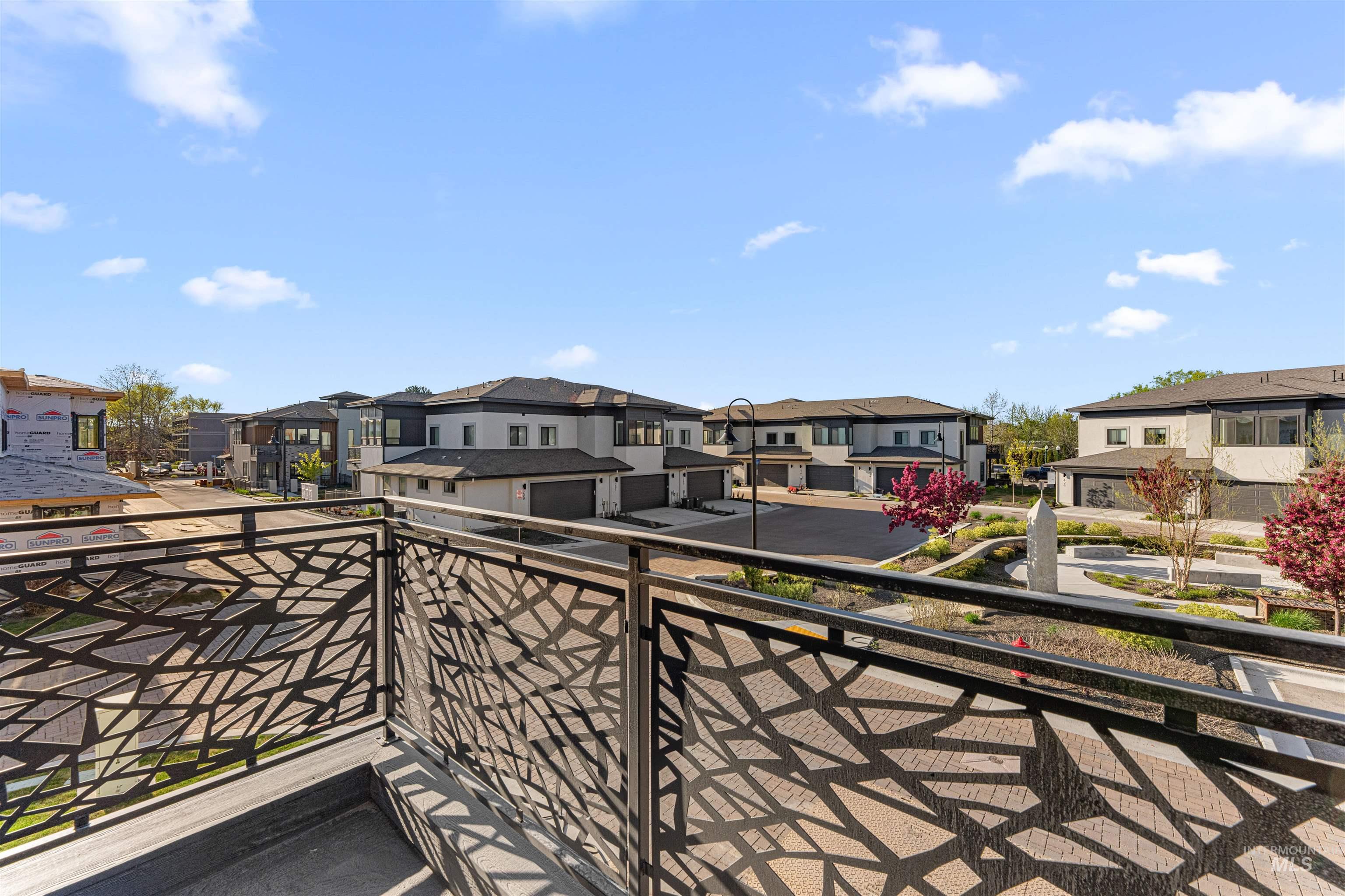 436 E Sawyer Gold Ln Property Photo 23