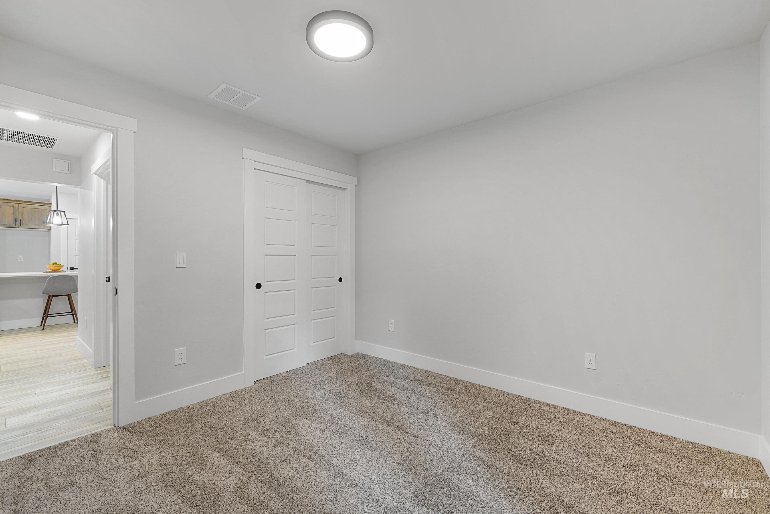 3907 Ponderosa Ct Property Photo 21