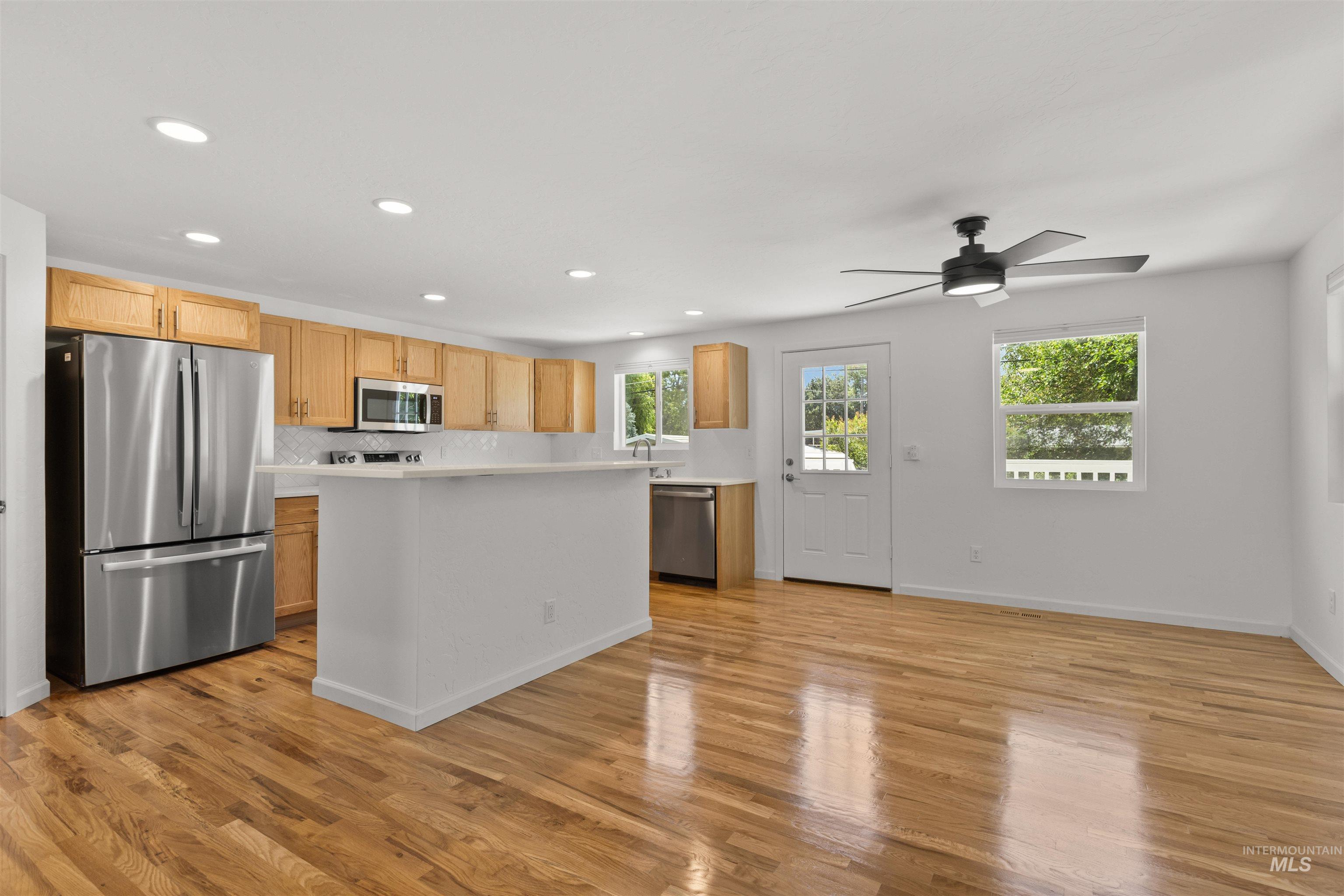 8101 W Wesley Drive Property Photo 10