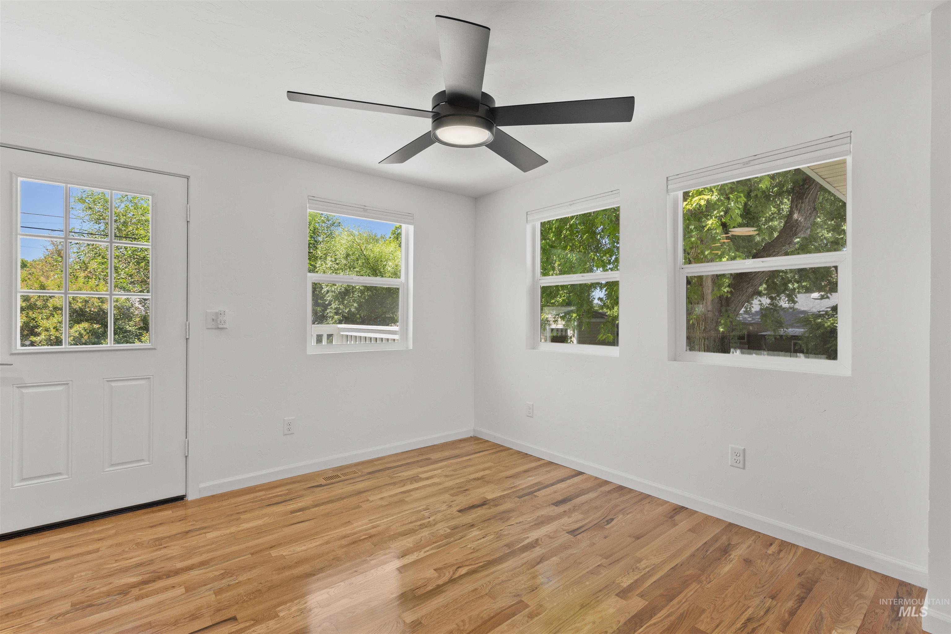 8101 W Wesley Drive Property Photo 13
