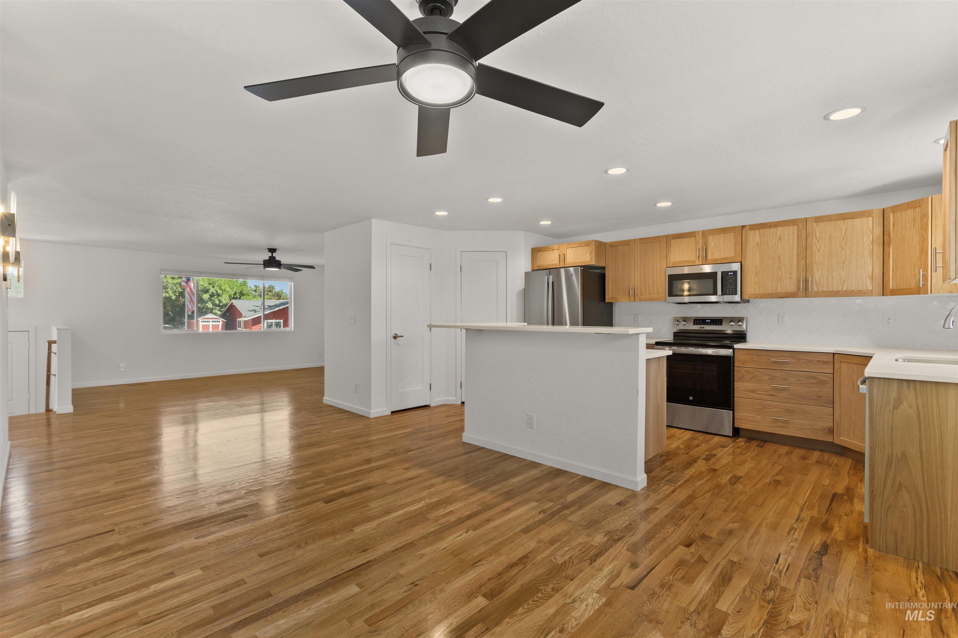8101 W Wesley Drive Property Photo 14
