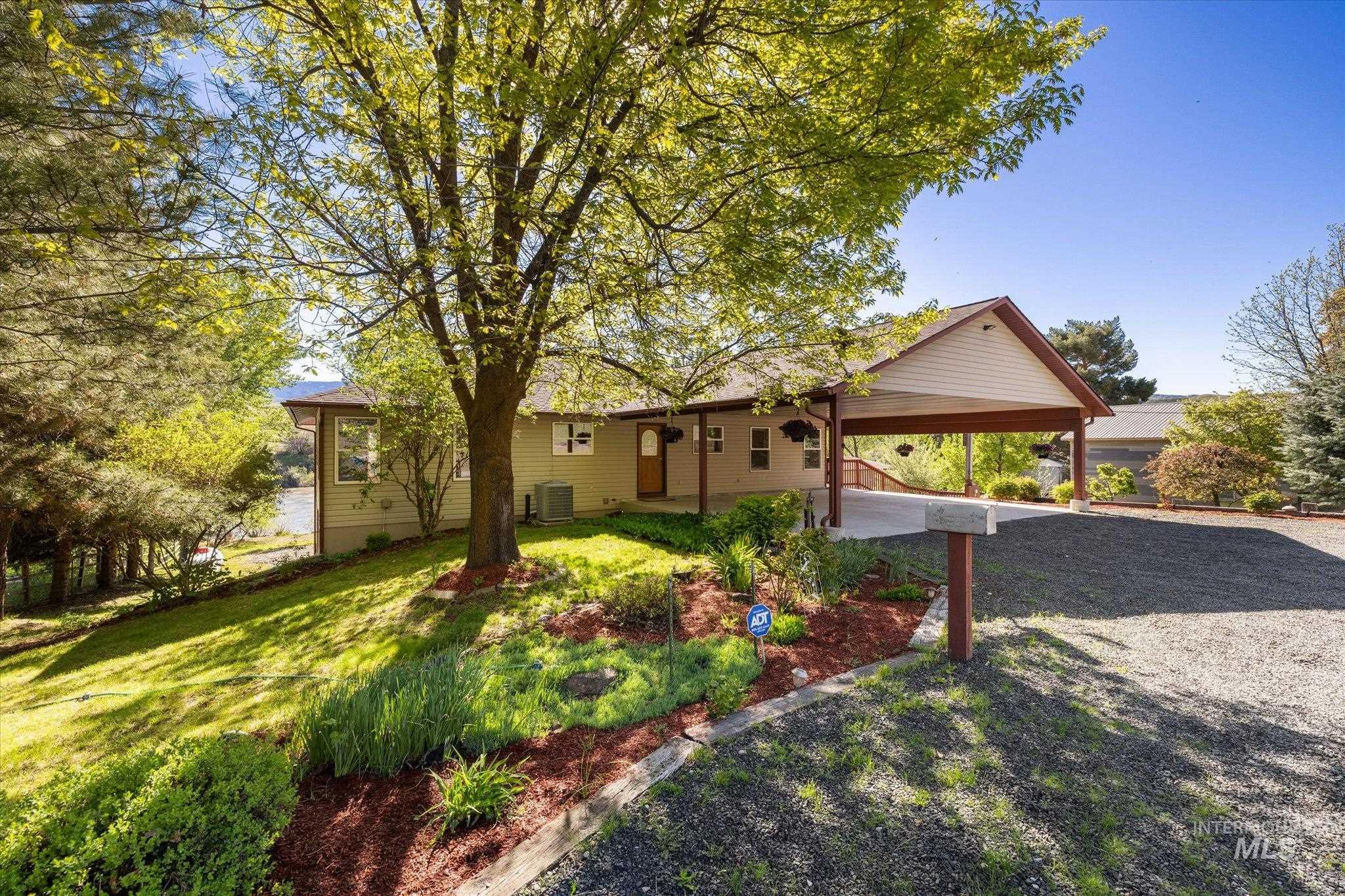 21 Gardena Lane Property Photo 1