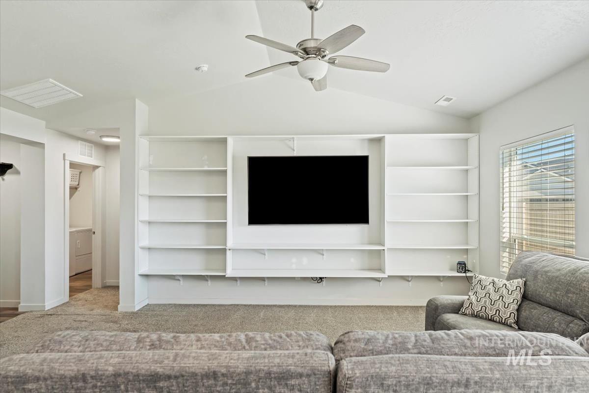 17368 N Wingtip Way Property Photo 8