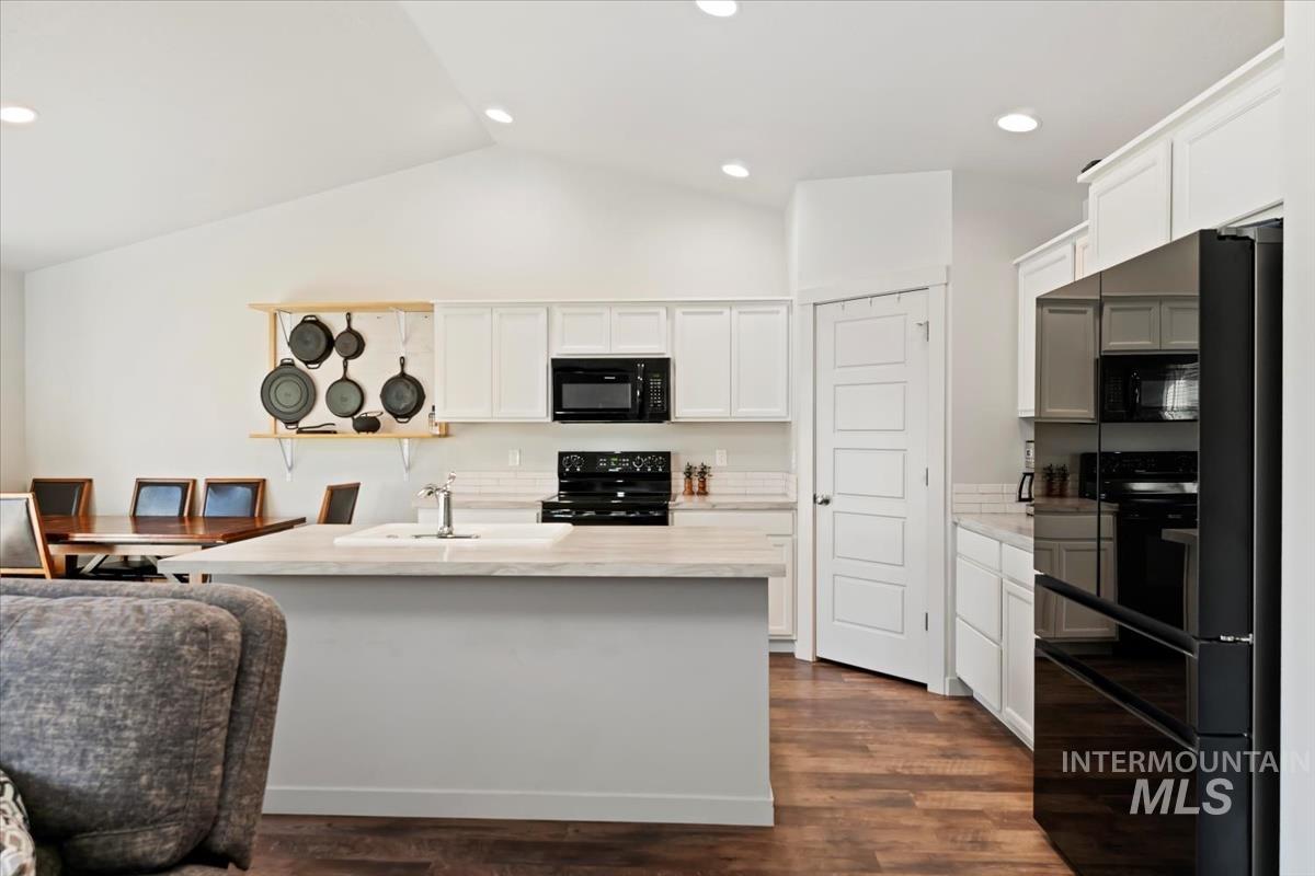 17368 N Wingtip Way Property Photo 10