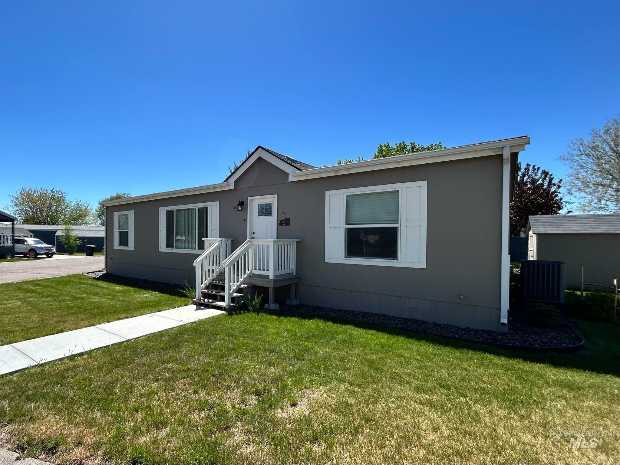 1500 W 7th #b9 Property Photo