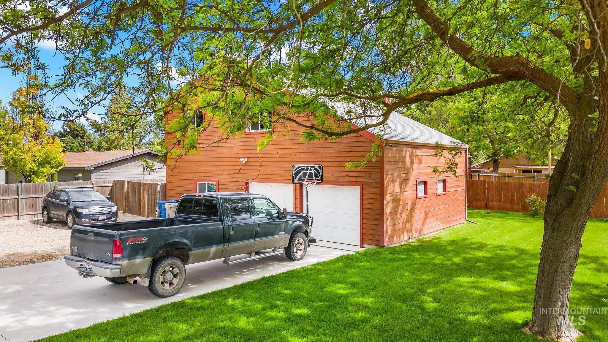 2015 Washington Ave Property Photo 13