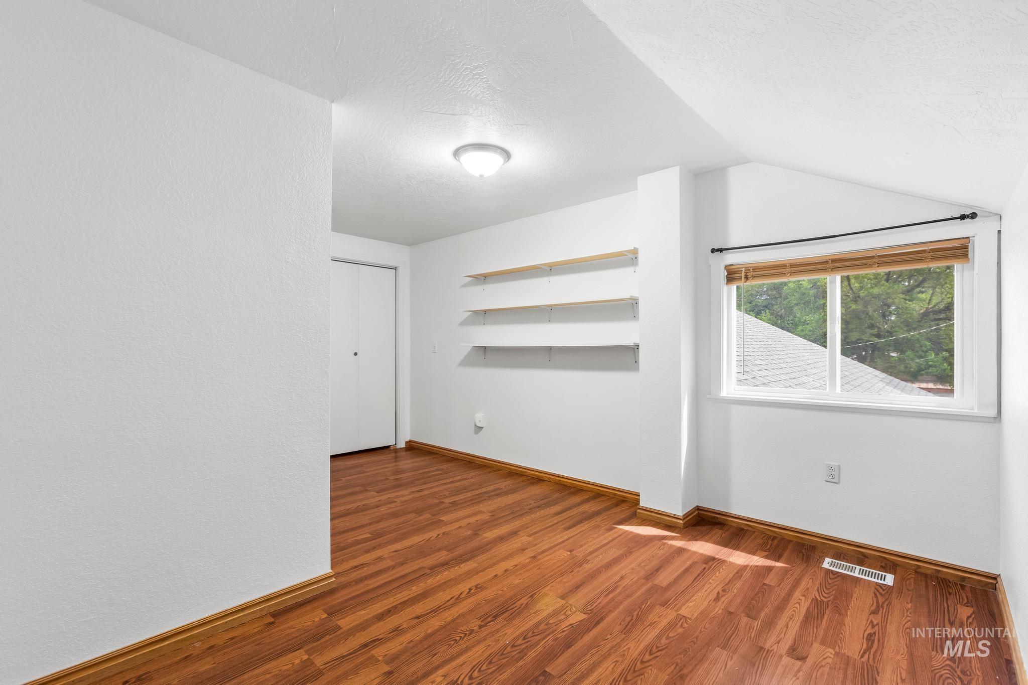 2015 Washington Ave Property Photo 38