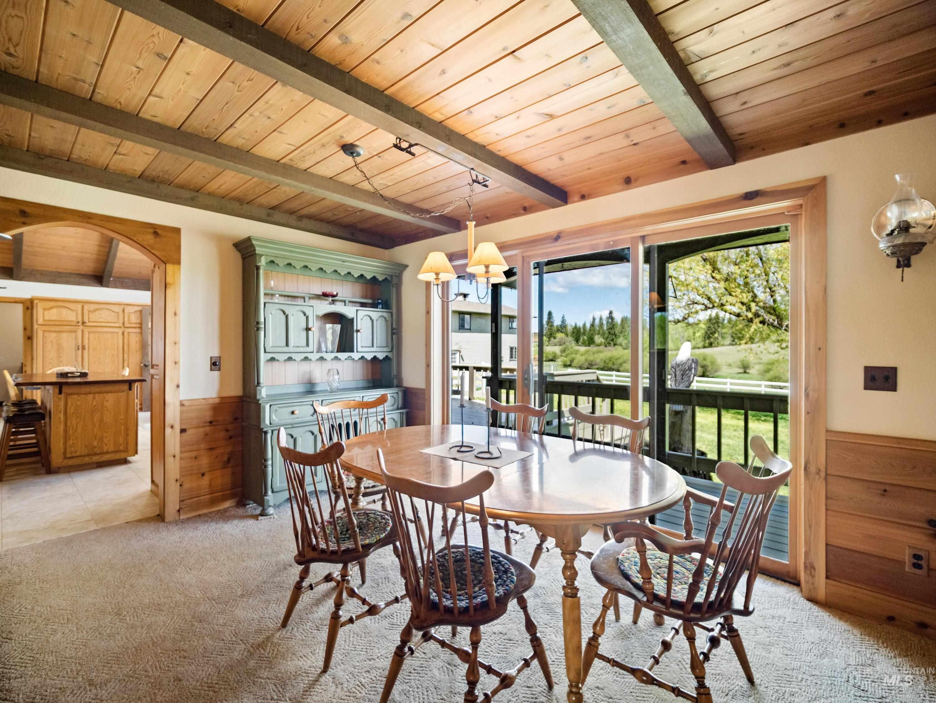 56922 S Hwy 97 Property Photo 18