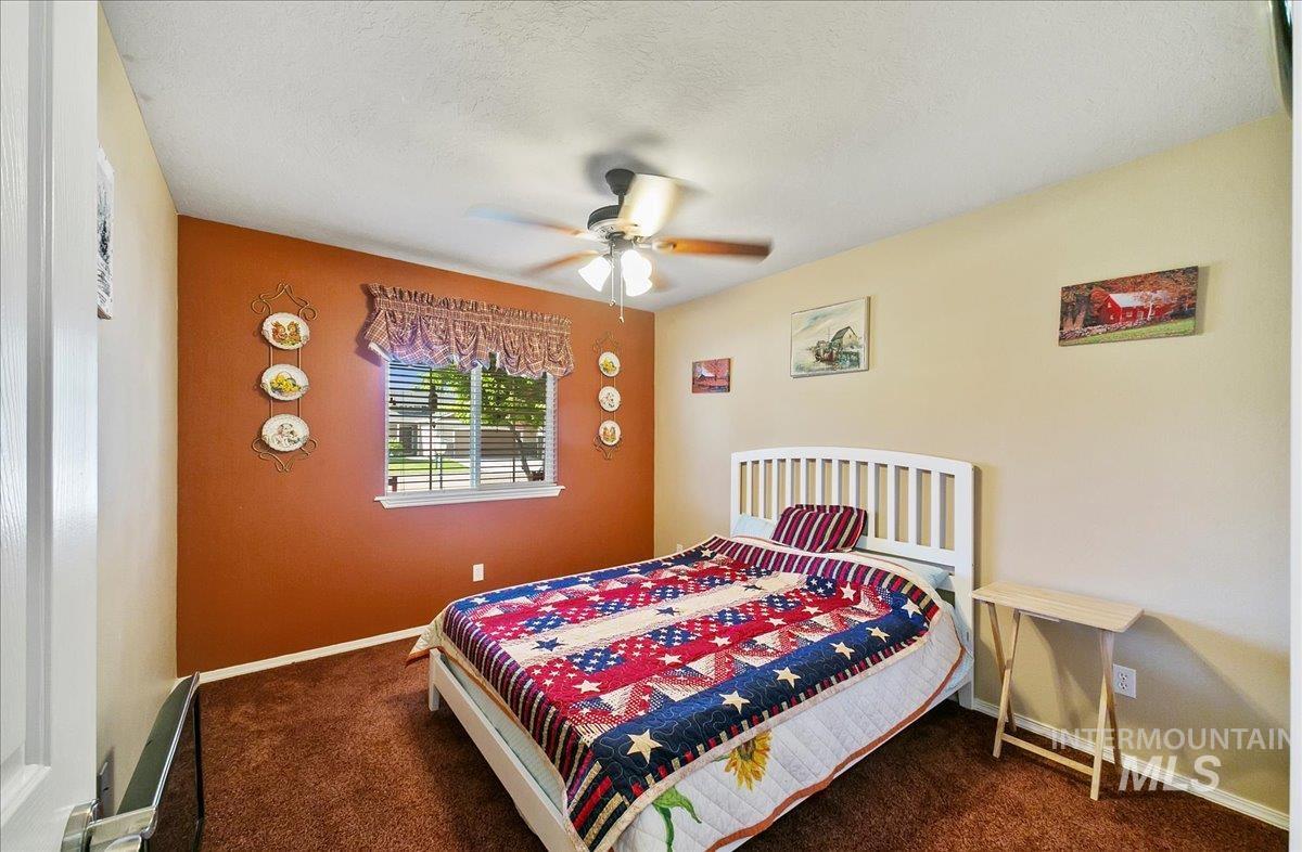 1207 Empire Court Property Photo 14