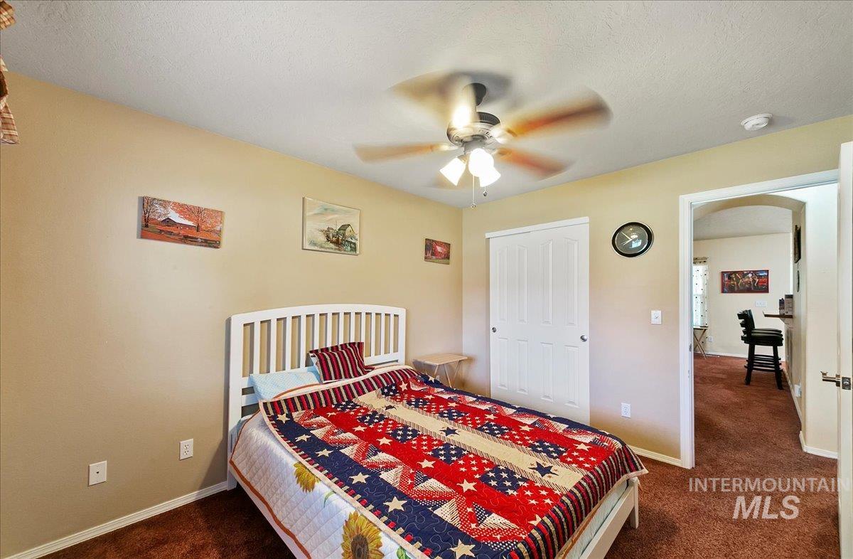 1207 Empire Court Property Photo 15