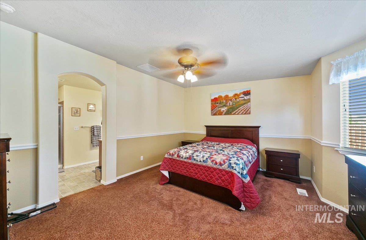 1207 Empire Court Property Photo 19