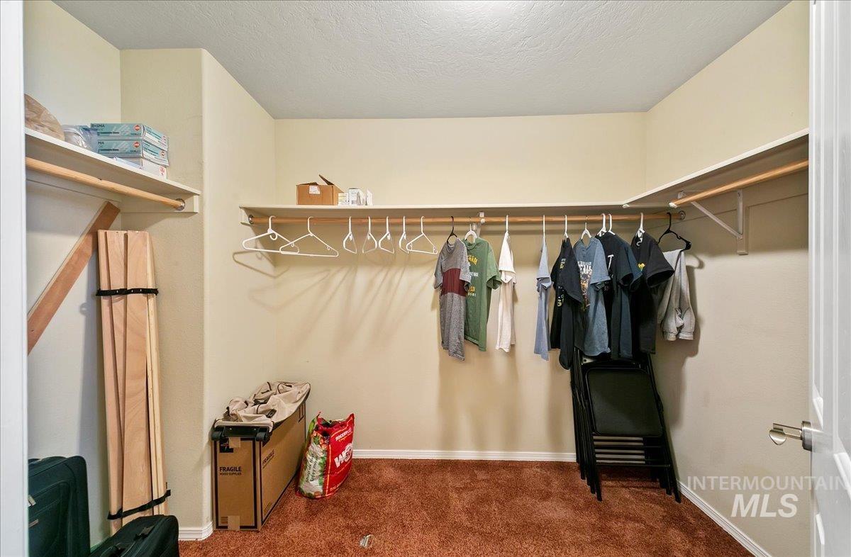 1207 Empire Court Property Photo 25