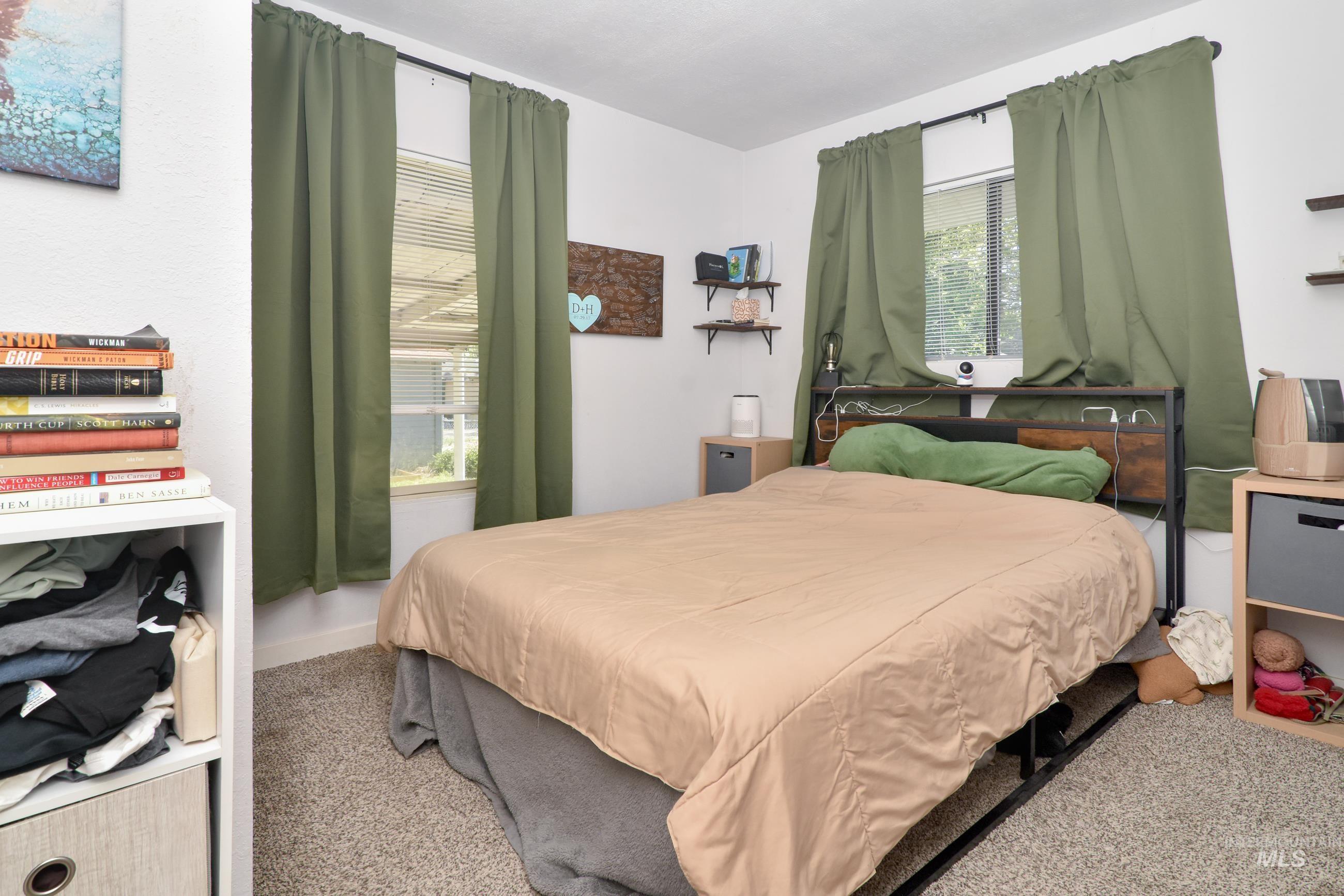 1713 Blaine St Property Photo 12