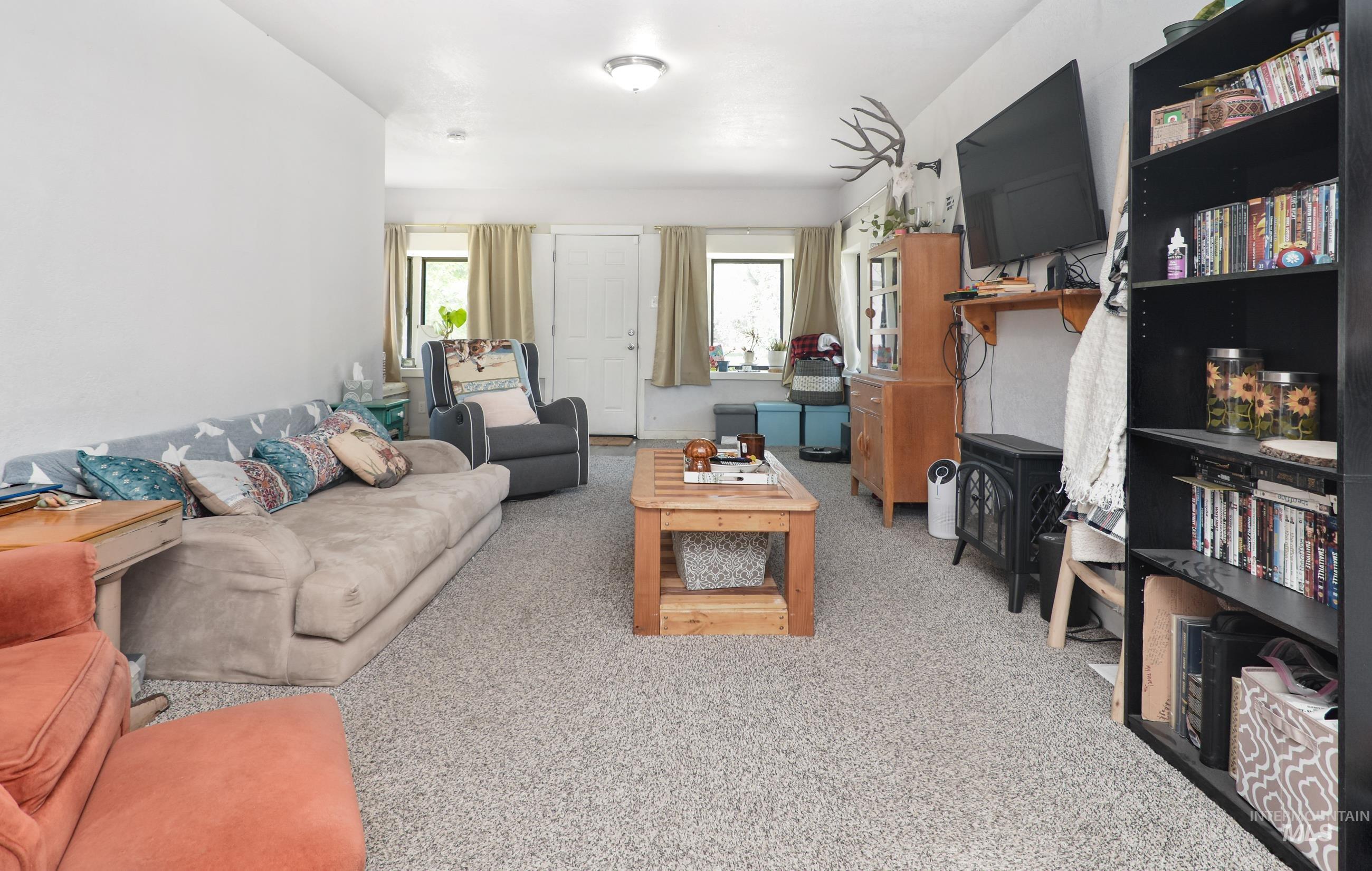 1713 Blaine St Property Photo 15