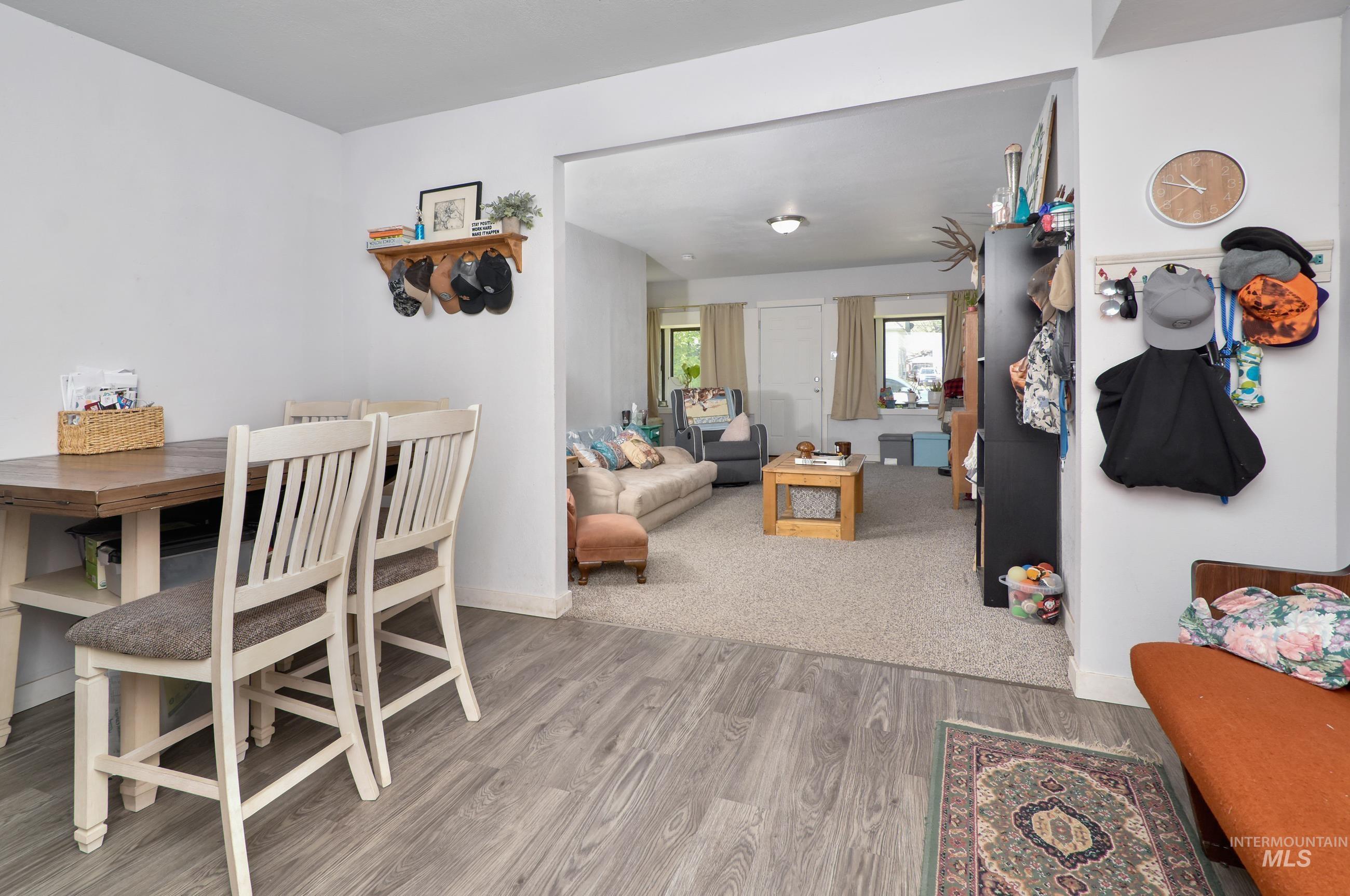 1713 Blaine St Property Photo 18