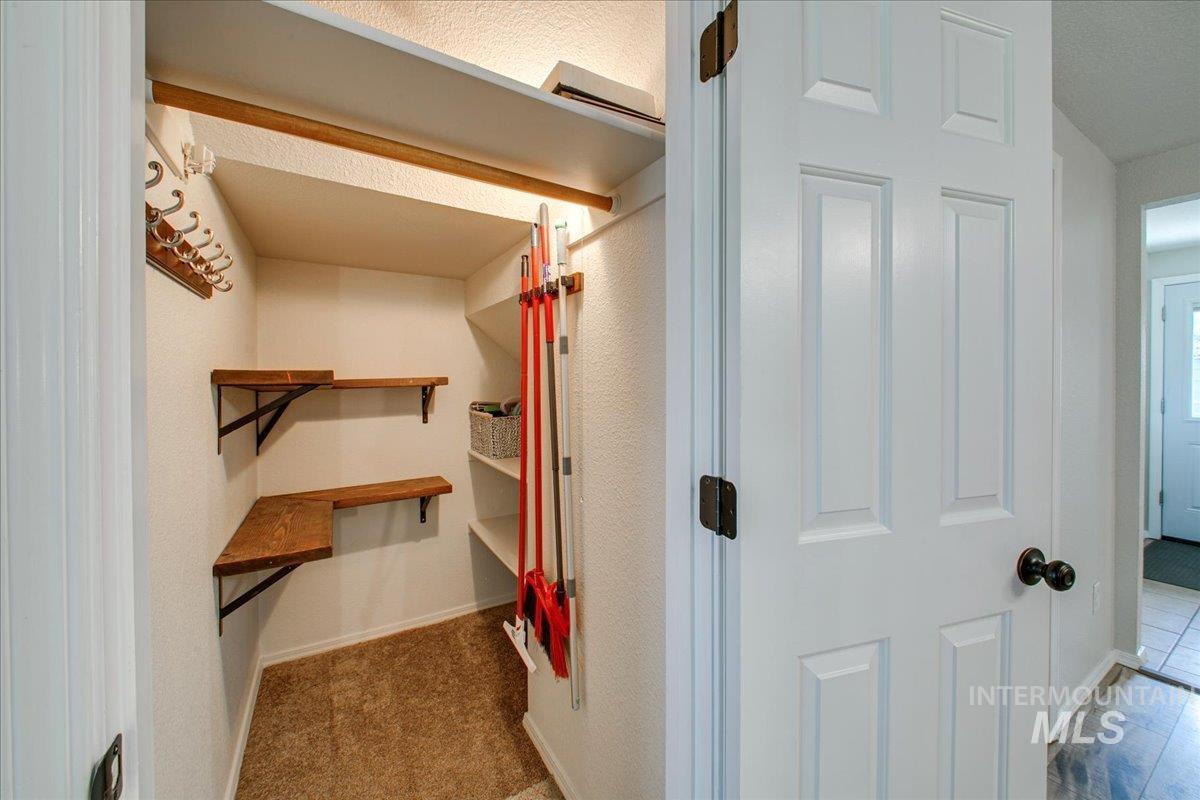 3017 S Windstream Ln Property Photo 15